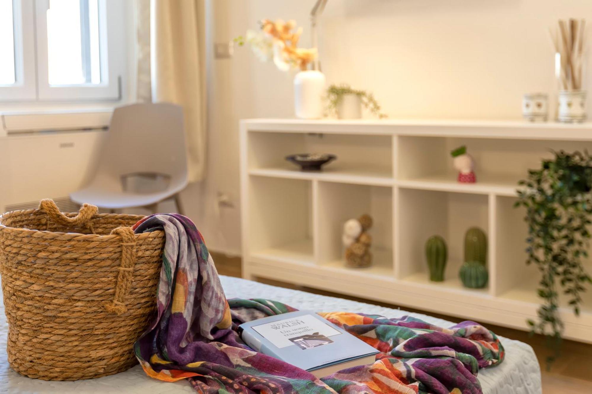 Apartment Nura's - La Marina &