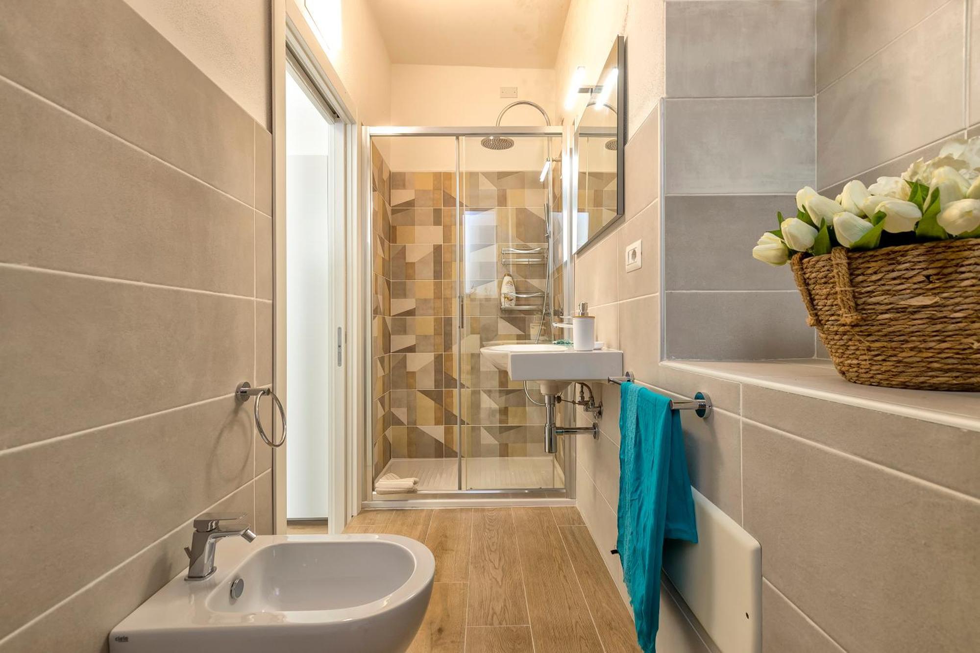 Nura's - La Marina & Apartment Alghero